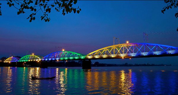 Cầu hoá an biên hoà về đêm đẹp quá các bác ạ